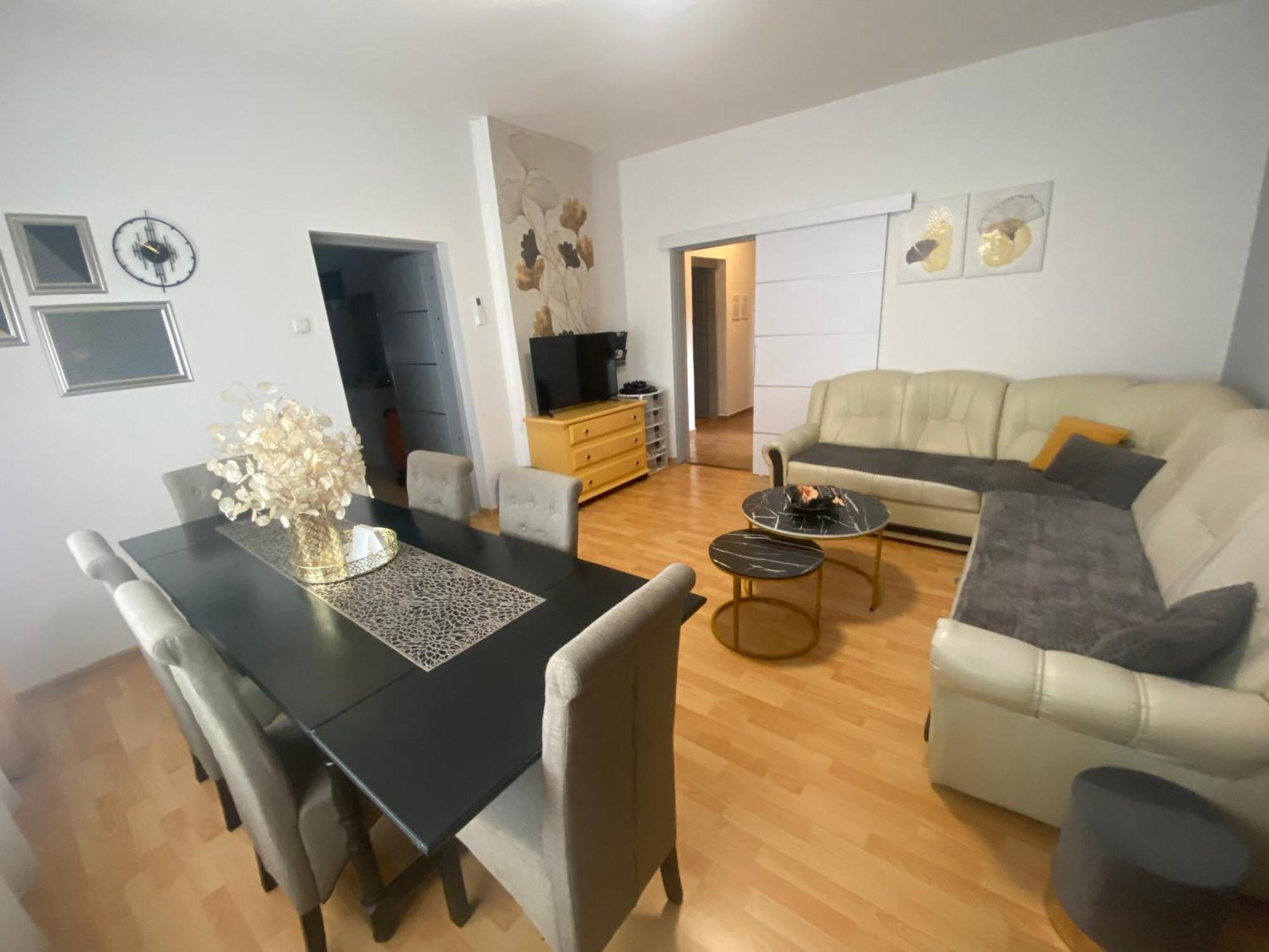 Apartman El Ogulin Exterior foto